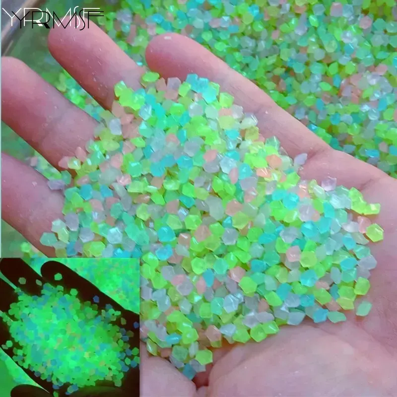 1000 個 3-5 ミリメートル発光砂ダーク小石石家庭菜園 - Aquarium Fish Glow In The Dark のレビューと価格